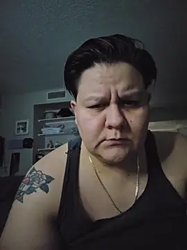 Snapshot of DevilDahm chatting on November 2025 08:18:01 AM DevilDahm online show from November 2025 08:18:01 AM