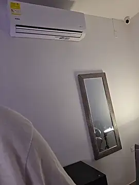 Snapshot of Sthef_Castle chatting on November 2025 12:04:01 PM Sthef Castle online show from November 2025 12:04:01 PM