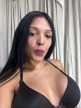 MOMMYJEVAA online show from October 2025 02:47:02 PM