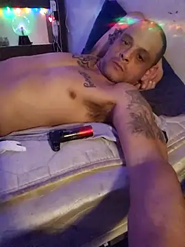 Snapshot of Buffshagswell chatting on October 2025 11:20:02 AM Buffshagswell online show from October 2025 11:20:02 AM