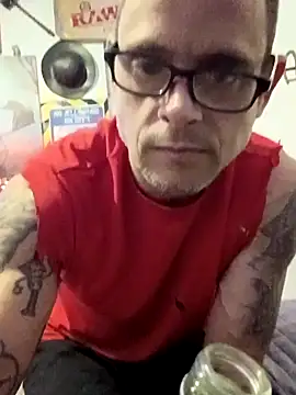 Snapshot of Buffshagswell chatting on November 2025 03:16:02 AM Buffshagswell online show from November 2025 03:16:02 AM