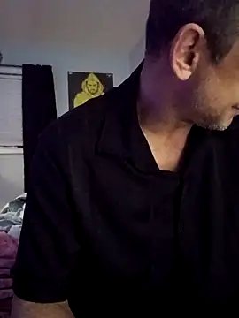 Snapshot of Buffshagswell chatting on November 2025 08:36:02 AM Buffshagswell online show from November 2025 08:36:02 AM