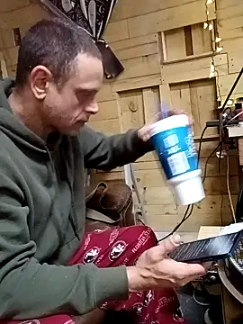 Snapshot of Buffshagswell chatting on November 2025 04:35:01 PM Buffshagswell online show from November 2025 04:35:01 PM