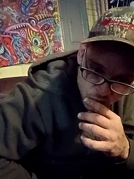 Snapshot of Buffshagswell chatting on November 2025 08:17:02 AM Buffshagswell online show from November 2025 08:17:02 AM