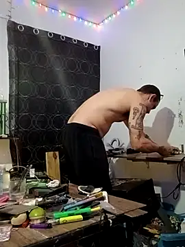 Snapshot of Buffshagswell chatting on November 2025 08:28:01 AM Buffshagswell online show from November 2025 08:28:01 AM