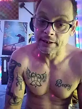 Snapshot of Buffshagswell chatting on November 2025 08:34:02 PM Buffshagswell online show from November 2025 08:34:02 PM