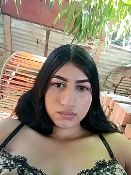 Snapshot of Julix_A chatting on September 2025 08:02:01 PM Julix A online show from September 2025 08:02:01 PM