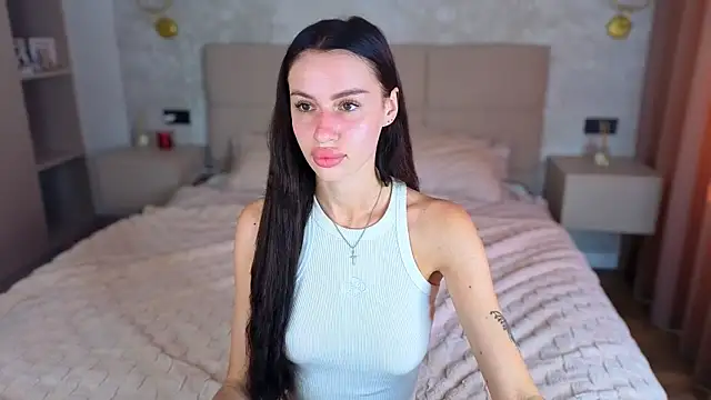 Snapshot of Snow_WhiteeeX chatting on June 2026 02:05:01 PM Snow WhiteeeX online show from June 2026 02:05:01 PM