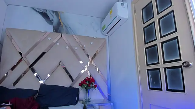 Snapshot of ninaht chatting on November 2025 08:36:02 PM ninaht online show from November 2025 08:36:02 PM