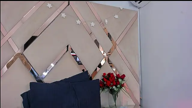 Snapshot of ninaht chatting on November 2025 08:40:01 PM ninaht online show from November 2025 08:40:01 PM