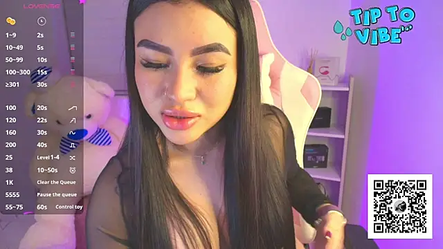 Liujunne2 online show from February 2025 11:46:02 PM