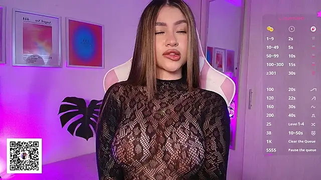 Liujunne2 online show from November 2025 10:41:01 PM