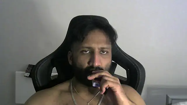 Snapshot of shadthebiguy chatting on March 2025 01:12:01 PM shadthebiguy online show from March 2025 01:12:01 PM