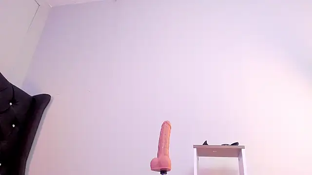 lannarusso  online show from February 2025 03:31:02 PM