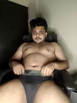 Snapshot of Mr_Handsome_hunk chatting on December 2024 08:58:02 PM Mr Handsome hunk online show from December 2024 08:58:02 PM