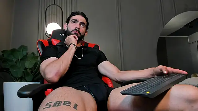 Austin bolt online show from December 2024 04:19:01 AM