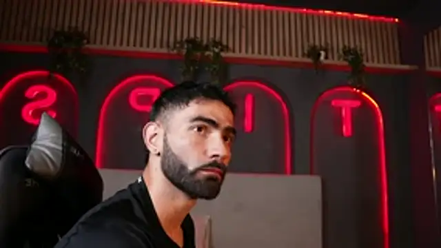 Austin bolt online show from October 2025 03:40:01 AM