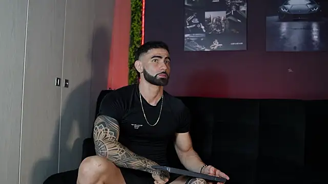 Austin bolt online show from January 2026 03:00:02 AM