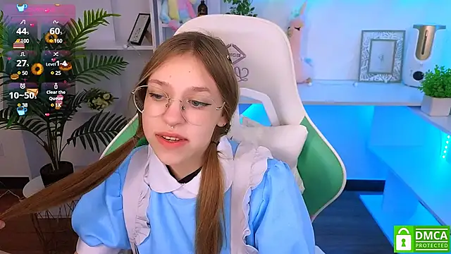 LayriantaVee online show from January 2025 07:17:02 AM