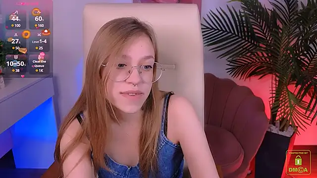 LayriantaVee online show from January 2025 07:03:01 AM