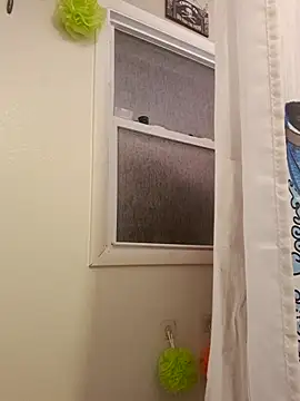 Snapshot of clitstitsandbongrips chatting on September 2025 03:00:01 AM clitstitsandbongrips online show from September 2025 03:00:01 AM