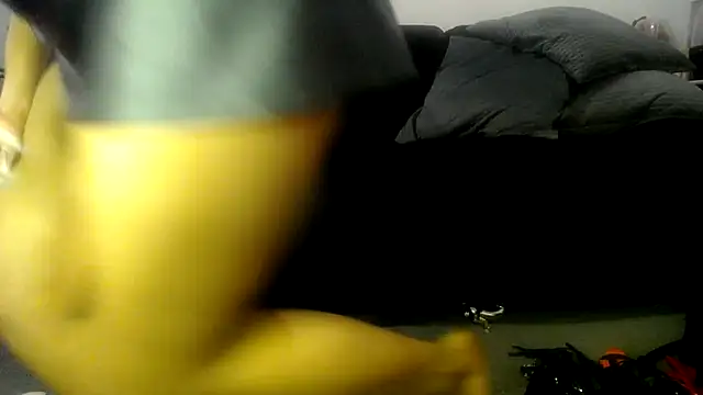 Snapshot of Niquitasparkles chatting on February 2025 02:59:01 PM Niquitasparkles online show from February 2025 02:59:01 PM