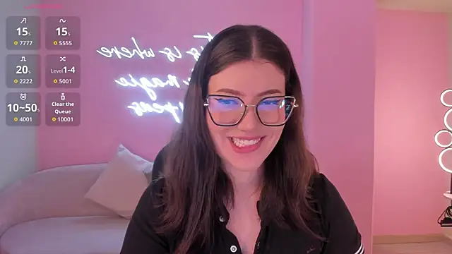 AmberFarrell online show from April 2026 08:02:02 PM