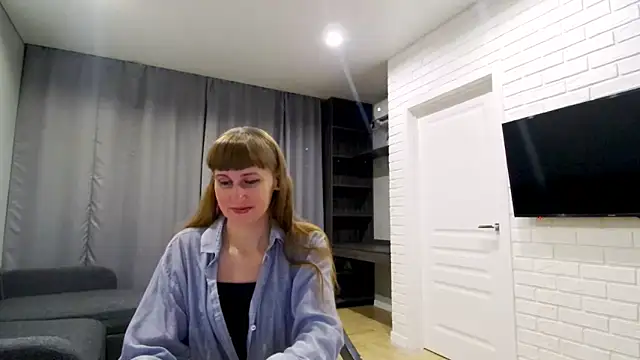 Daniella Lorente online show from November 2025 12:46:02 AM