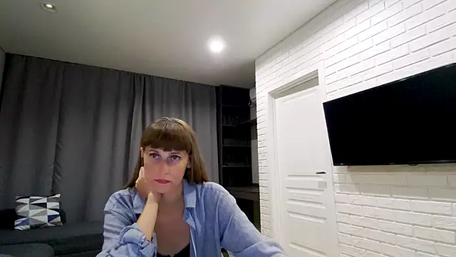 Snapshot of Daniella_Lorente chatting on July 2026 01:03:01 AM Daniella Lorente online show from July 2026 01:03:01 AM