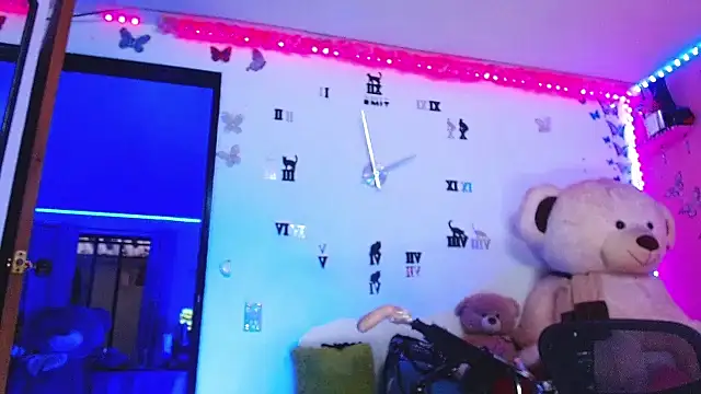 goddess BigassCock online show from April 2026 09:59:01 PM