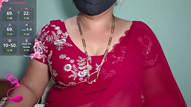 Queen sakshi online show from December 2025 07:01:02 PM