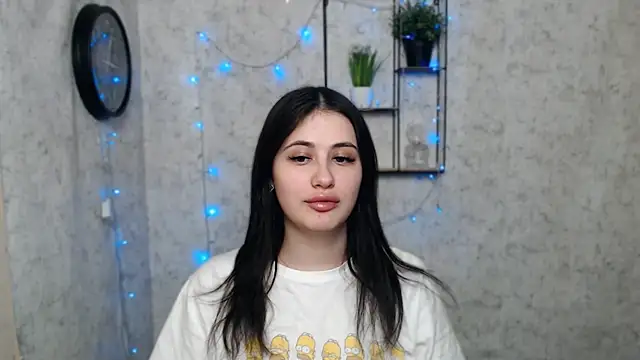 Snapshot of AliceSexyyy_ chatting on December 2024 07:57:01 PM AliceSexyyy  online show from December 2024 07:57:01 PM