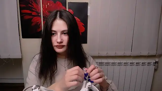 Snapshot of AliceSexyyy_ chatting on January 2025 01:38:02 PM AliceSexyyy  online show from January 2025 01:38:02 PM