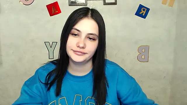 Snapshot of AliceSexyyy_ chatting on February 2025 04:15:02 PM AliceSexyyy  online show from February 2025 04:15:02 PM