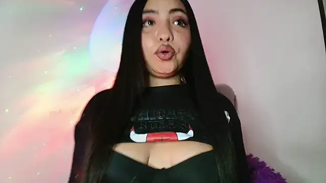 Dailyn Adams online show from January 2025 05:00:02 AM