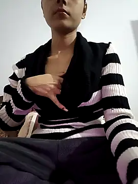 pikubaby online show from November 2025 06:40:02 PM