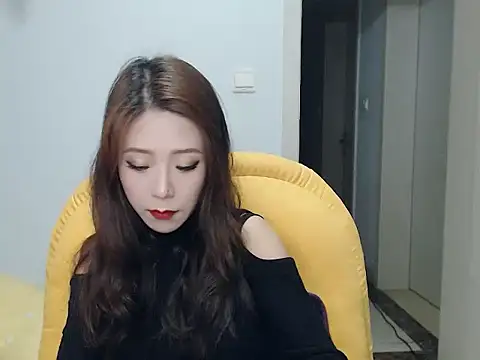 Snapshot of SuSushi728 chatting on December 2024 04:25:02 PM SuSushi728 online show from December 2024 04:25:02 PM