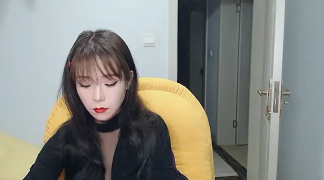 Snapshot of SuSushi728 chatting on March 2025 03:37:02 PM SuSushi728 online show from March 2025 03:37:02 PM