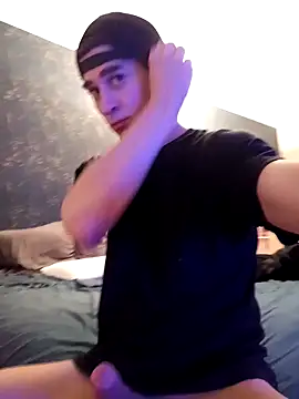 Snapshot of ElyasMatt chatting on January 2025 07:26:01 AM ElyasMatt online show from January 2025 07:26:01 AM