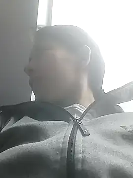 Tefannyy  online show from December 2024 05:33:02 PM