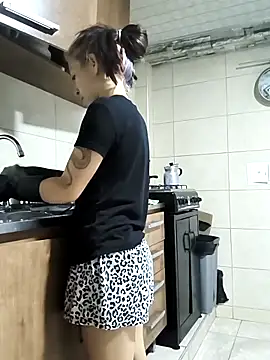 Tefannyy  online show from February 2026 10:20:02 AM