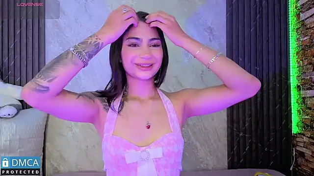 SolBeaumont1 online show from October 2025 07:34:02 PM