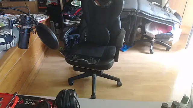 BabyDracoDarkfang online show from June 2026 11:56:02 AM