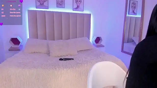 valka wolfe online show from February 2025 08:10:01 PM