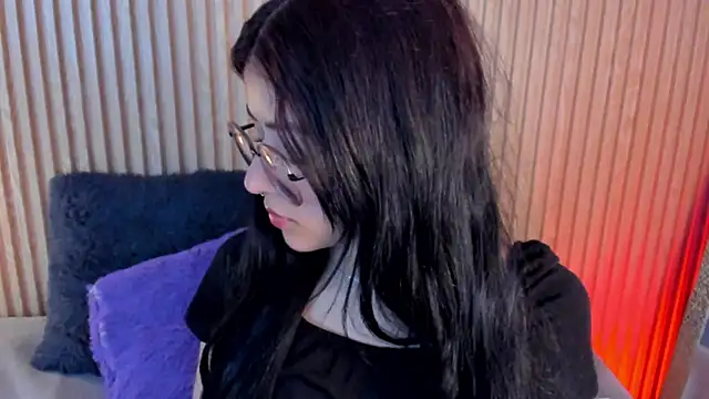 lana dol online show from October 2025 01:23:02 PM