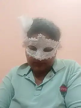 Snapshot of seemi_bhabhi chatting on January 2025 06:03:01 AM seemi bhabhi online show from January 2025 06:03:01 AM