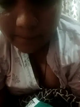 Snapshot of seemi_bhabhi chatting on March 2026 05:57:01 AM seemi bhabhi online show from March 2026 05:57:01 AM