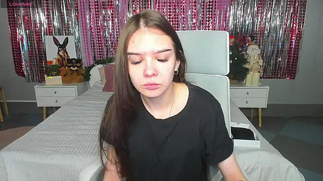 SweetyDeviliya online show from December 2024 02:09:02 AM