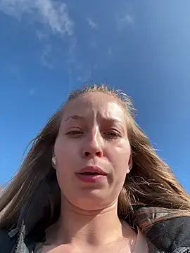 Hr Frk Olsen online show from March 2026 10:21:01 AM