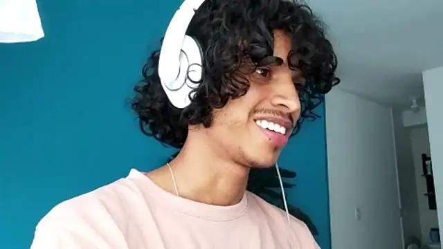 Snapshot of TheBlessedSide chatting on October 2025 07:58:02 PM TheBlessedSide online show from October 2025 07:58:02 PM